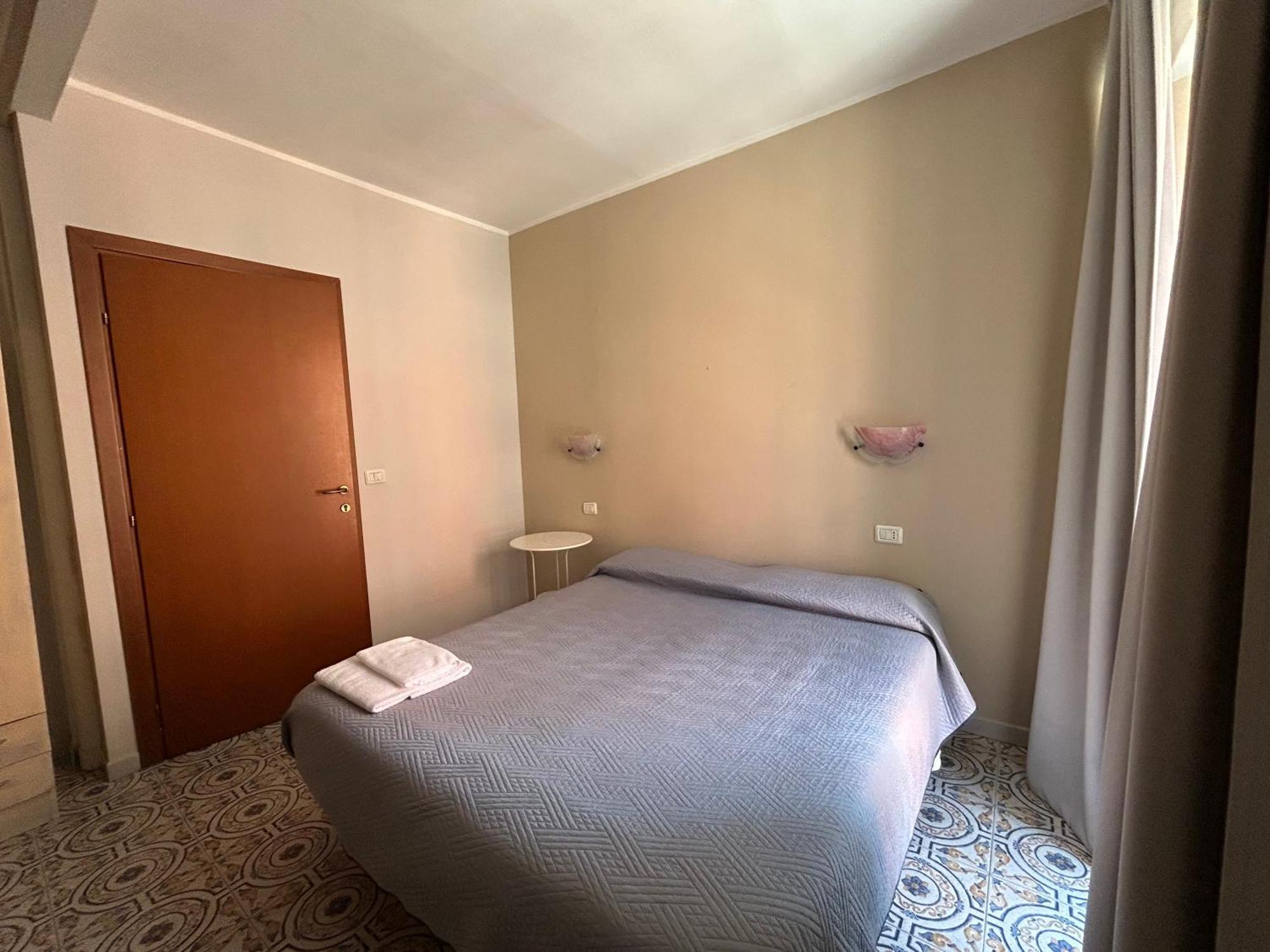 Phenicusa Milazzo Bagian luar foto